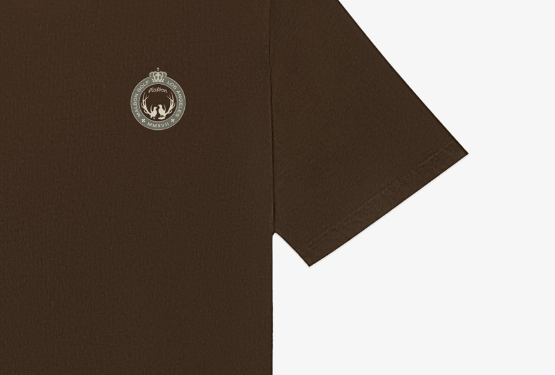 Malbon Bermuda Maxwell Graphic Golf T-Shirt Brown sleeve detail