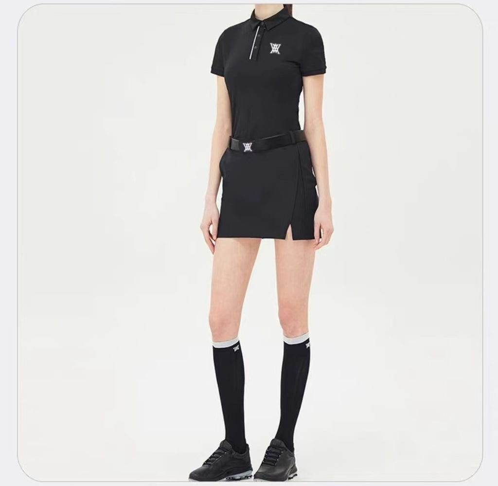 Women’s Summer Breathable Quick-Dry Slim Crew Neck Golf Shirt in Black - product view