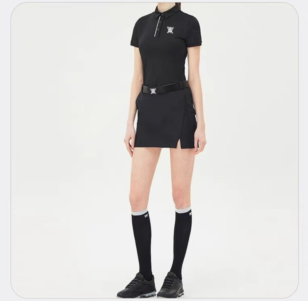 Women’s Summer Breathable Quick-Dry Slim Crew Neck Golf Shirt in Black - product view